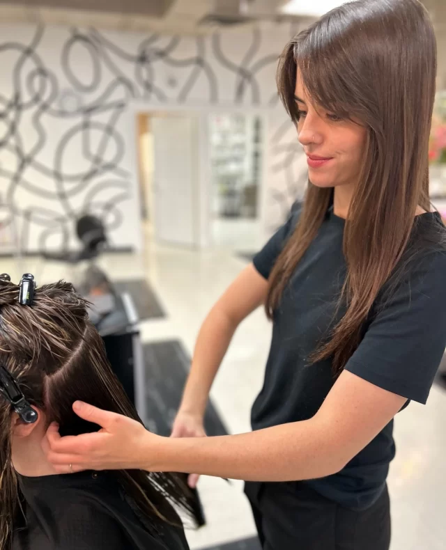 Look at Laci in action!💋 ⁠
⁠
Laci specializes in long hair and is fantastic at styling it as well. Book with her ASAP to get on her books!⁠
-⁠
-⁠
-⁠
-⁠
-⁠
-⁠
#BestSalon #TopSalon #LubbockSalon #LubbockStylists #Hairpieces #Wigs #Braids #HairUWear #RaquelWelch #Gabor #HairDo #JonRenau #PaulMitchell #TheBalmCosmetics #HIM #HIMbyHairUWear #KIDZByHairDo #Hair #HairSalon #Haircuts #Highlights #Haircolor #Hairstyles #GABORwigs #RaquelWelchwigs #HairUWear_inc #Ponytails #PetraHairDesign